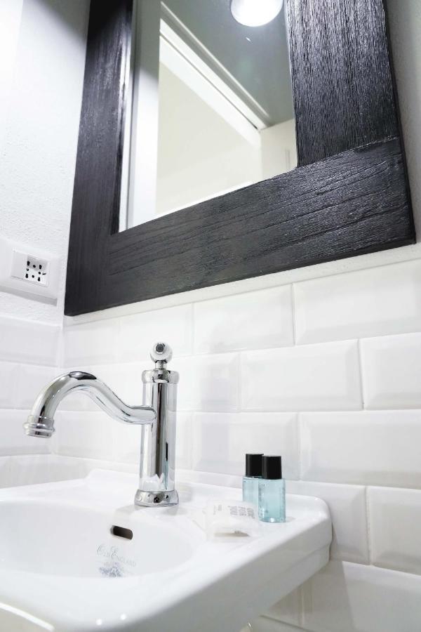 Art Apartment Black & White Suite Florenz Exterior foto