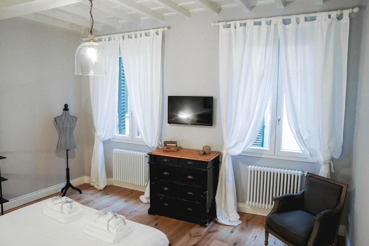 Art Apartment Black & White Suite Florenz Exterior foto