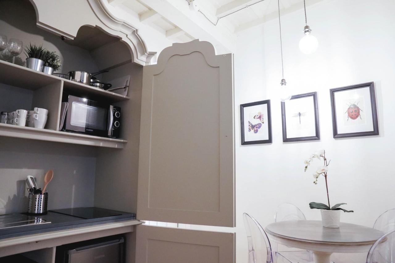Art Apartment Black & White Suite Florenz Exterior foto