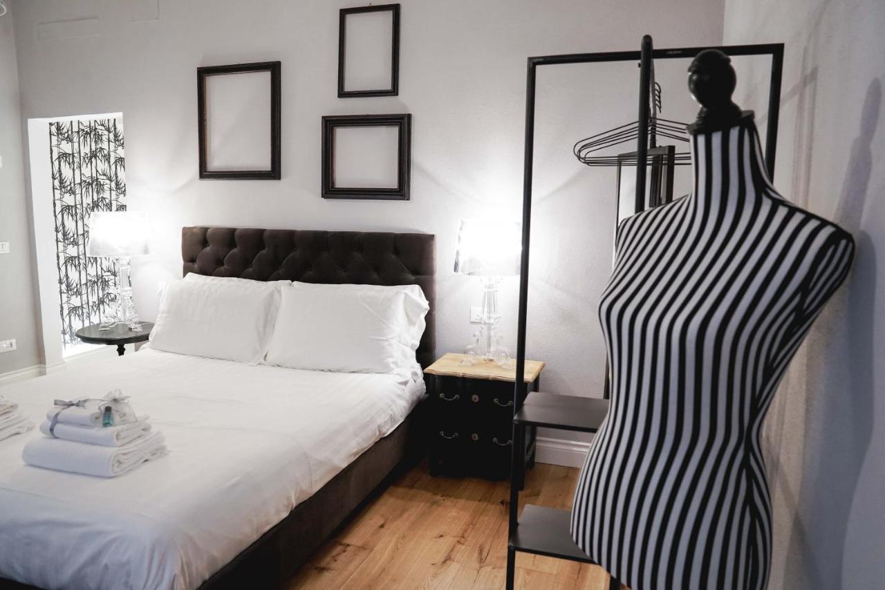 Art Apartment Black & White Suite Florenz Exterior foto