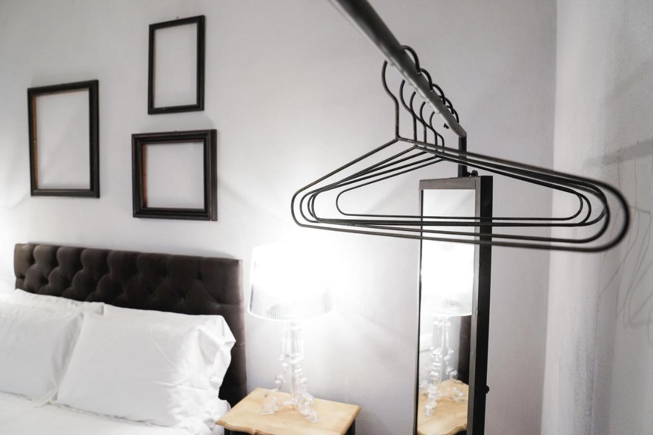 Art Apartment Black & White Suite Florenz Exterior foto